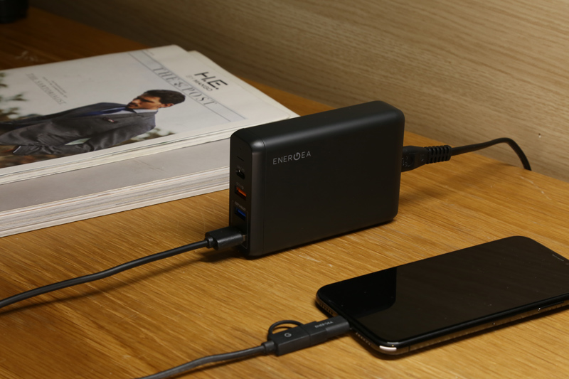 Energea Wall USB Charger 3 USB-A (QC3.0A) / 1 USB-C (PD75W) Gunmetal Energea Wall USB Charger 3 USB-A (QC3.0A) / 1 USB-C (PD75W) Gunmetal