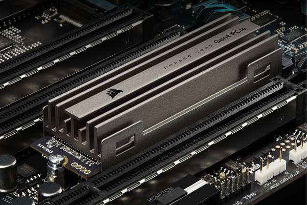 Corsair SSD MP600 CORE 2TB PCIe M.2 2280 R4950MB/s W3700MB/s 5Y